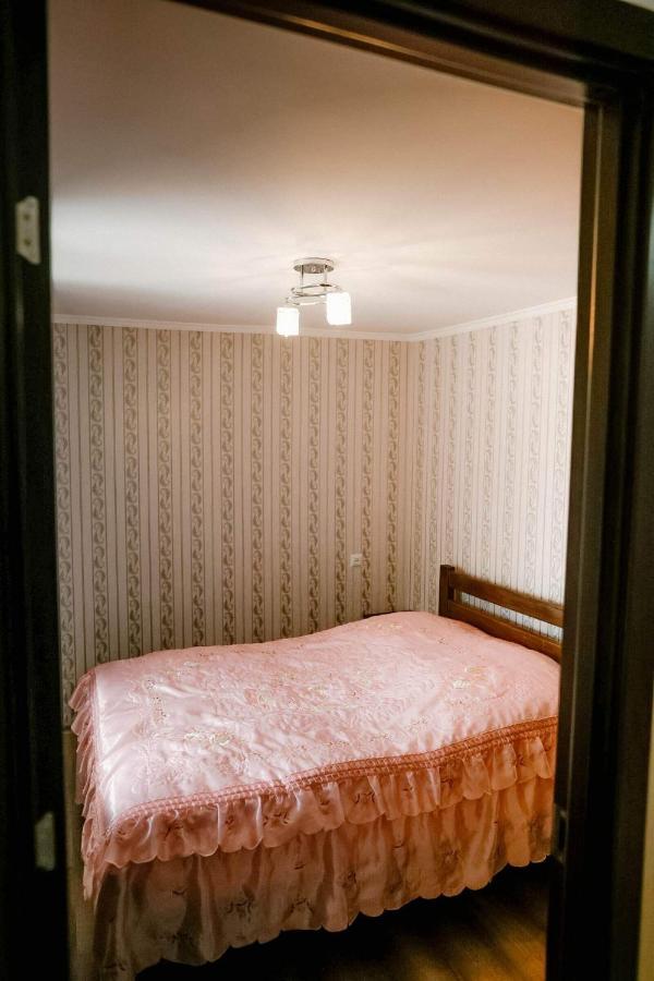 Arsenas Guest House Kazbegi Exteriör bild